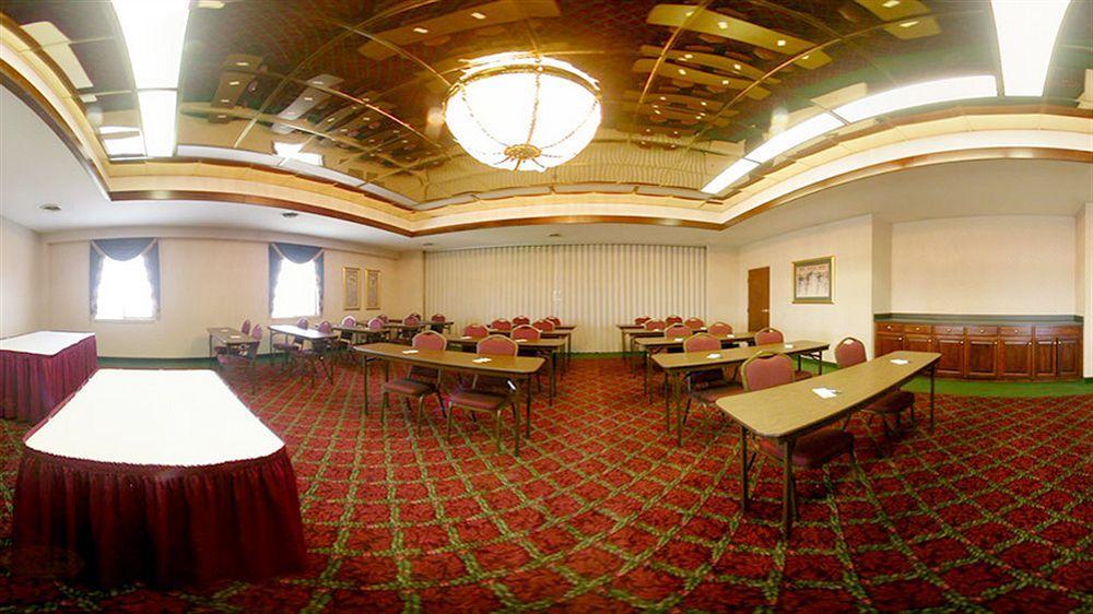 Days Inn & Suites By Wyndham Хикори Экстерьер фото
